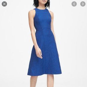 Banana Republic Italian tweed dress with pockets